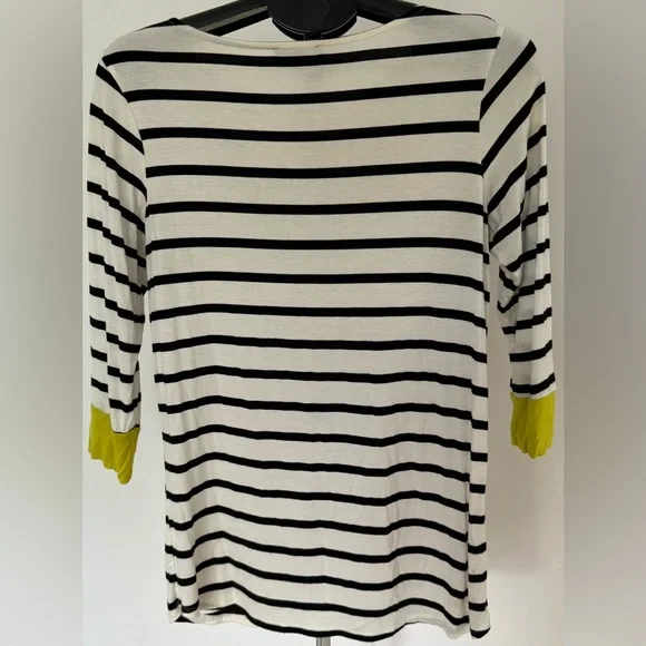 Colette | Black & White Stripe 3/4 Sleeve Tee w/ Green Cuff | Size M - Picture 3 of 4